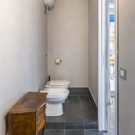 Vatican 2bedr Apartment *